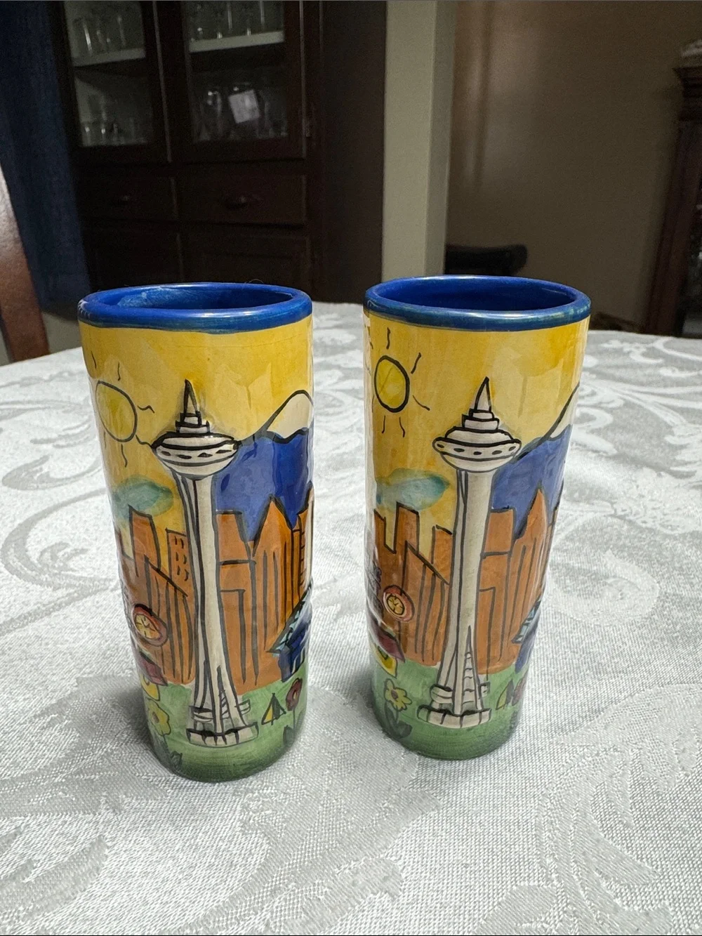(2) Vtg. 1990s Tall Seattle Washington souvenir shot glasses. 4” tall